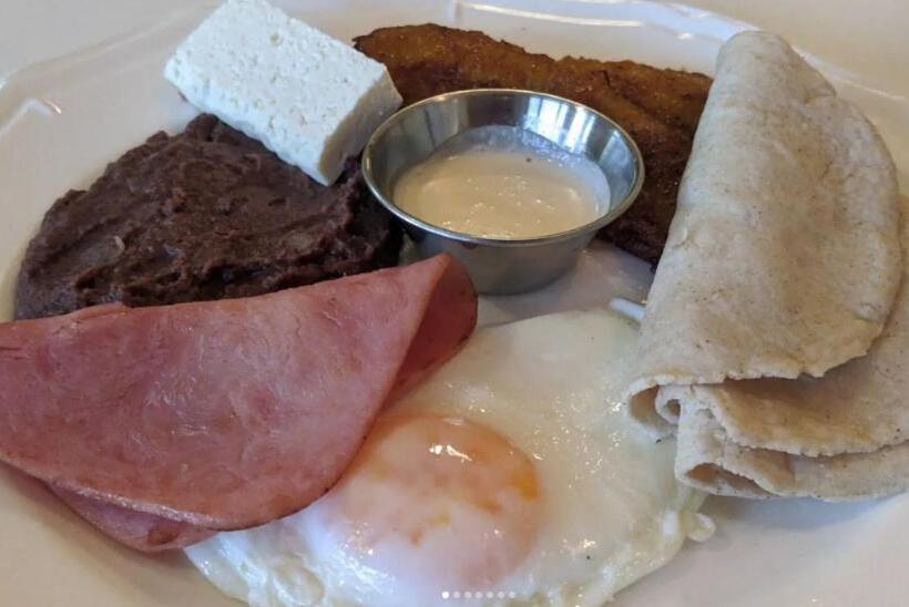 هتل Internacional Palmerola