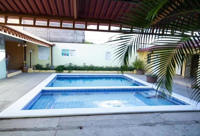 هتل Internacional Palmerola