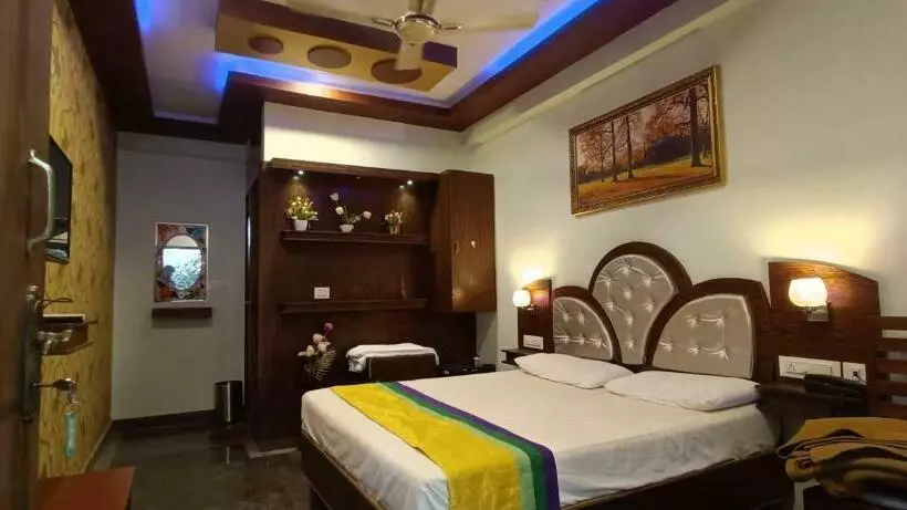 Hotelli Majestic Thekkady