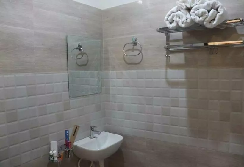 ホテル Paradise Inn