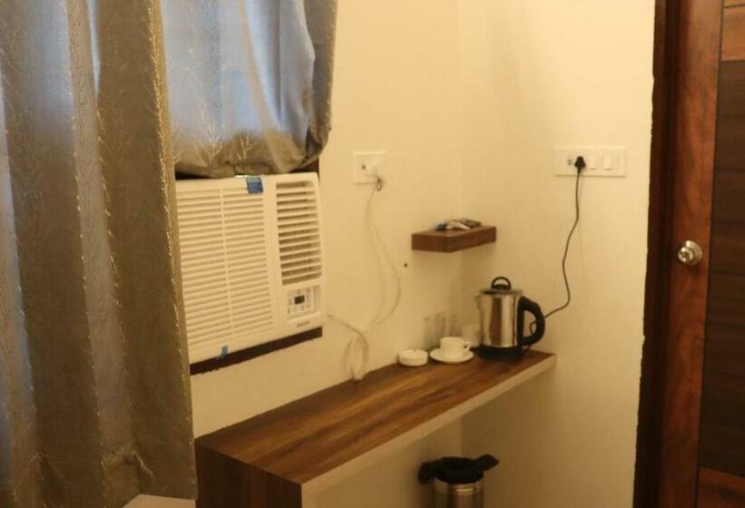 ホテル Paradise Inn