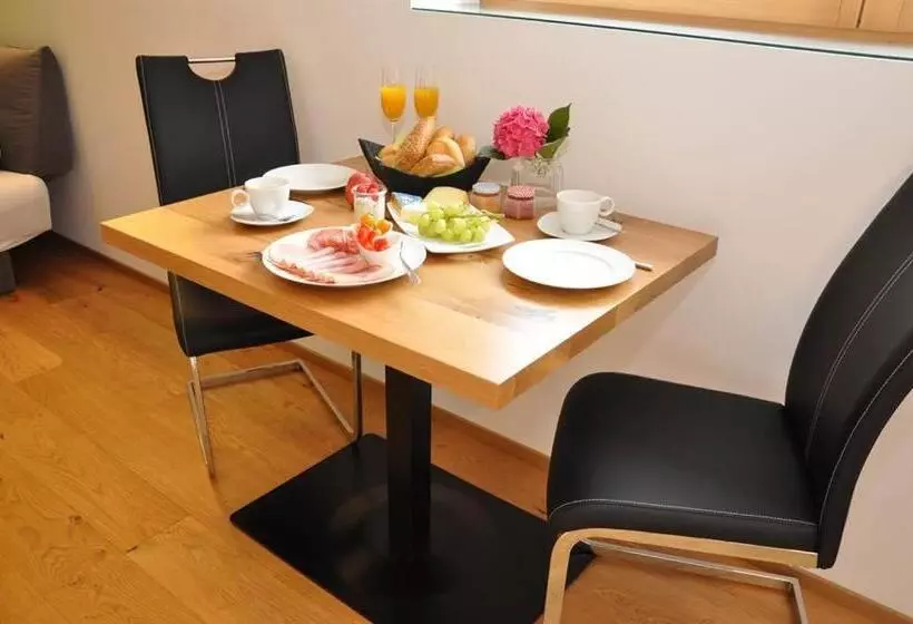 Aamiaismajoitus (B&B) Ammann Marika