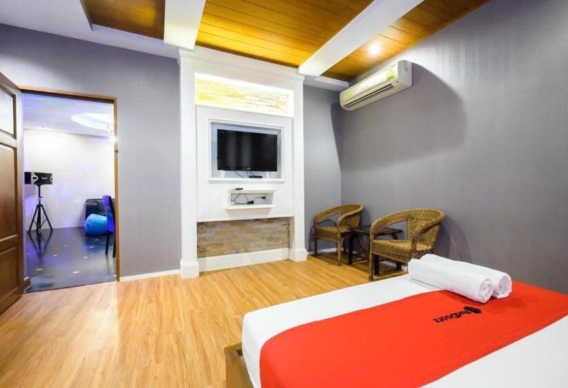 בית מלון כפרי Ruen Rattana Resort