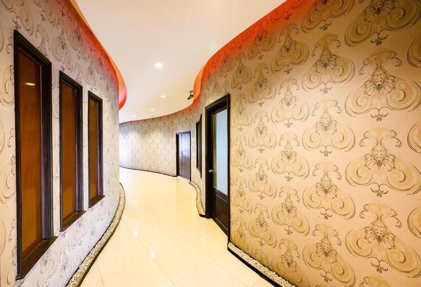 בית מלון כפרי Ruen Rattana Resort