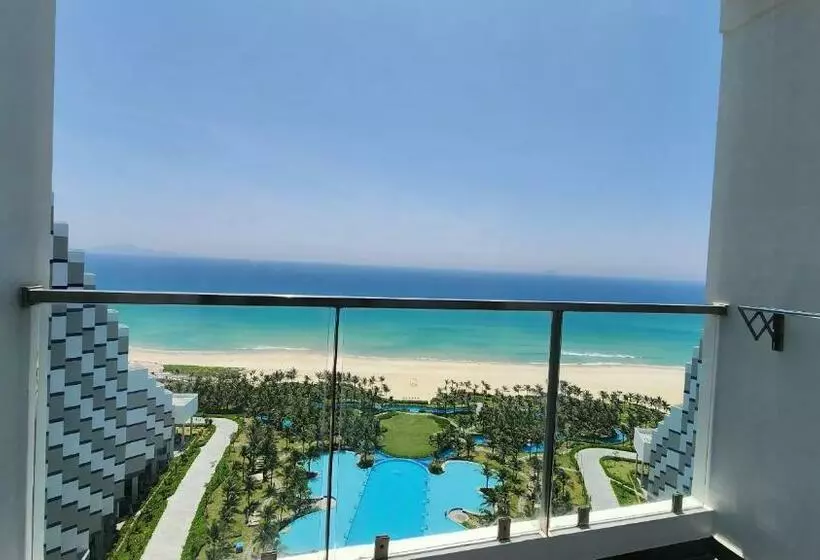 Of Seaview