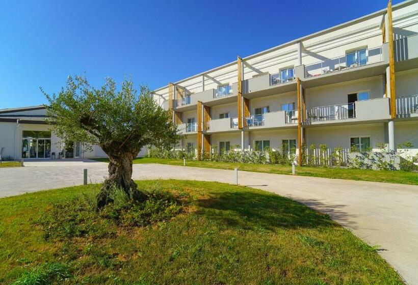 בית מלון כפרי Eleamare Resort