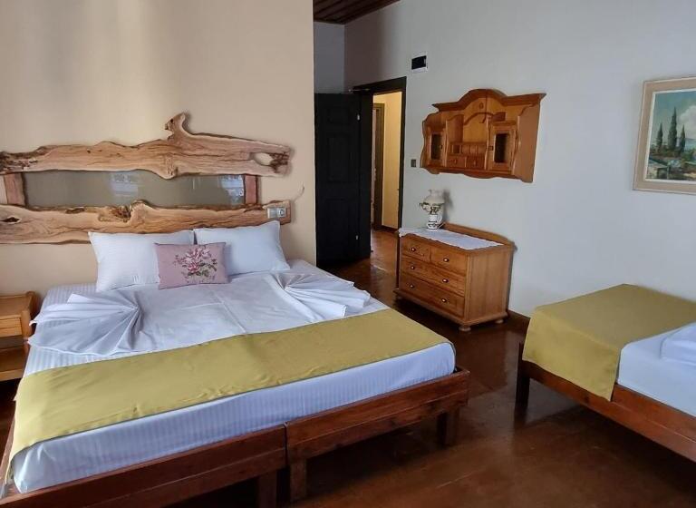 פנסיון Olivia1845 Guest House Ayvalık