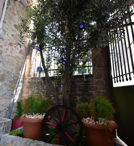 פנסיון Olivia1845 Guest House Ayvalık