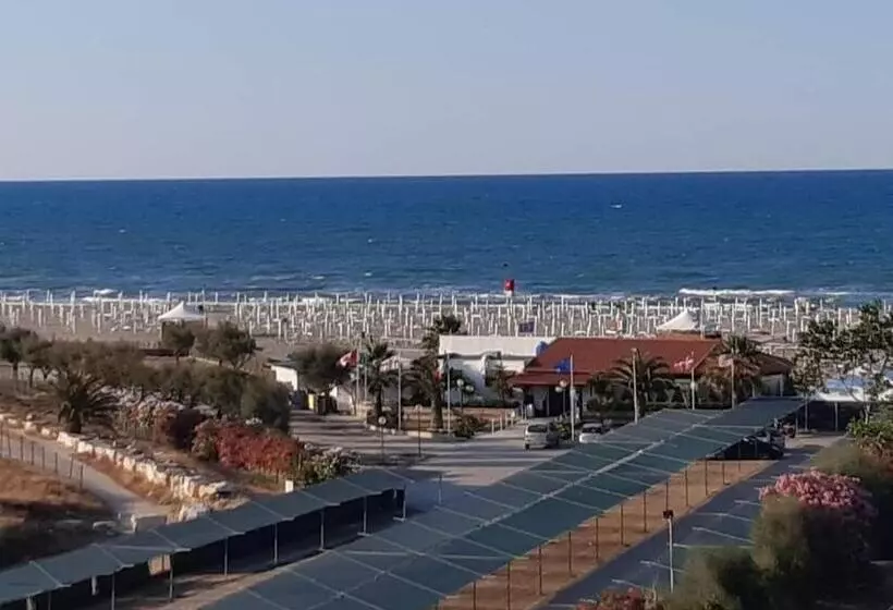 Aamiaismajoitus (B&B) La Darsena Rooms