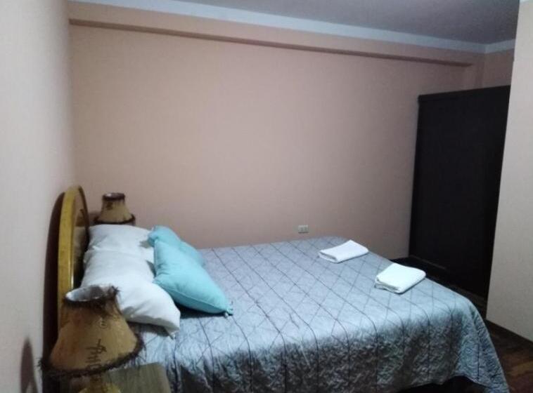 تختخواب و صبحانه Posada Del Sol