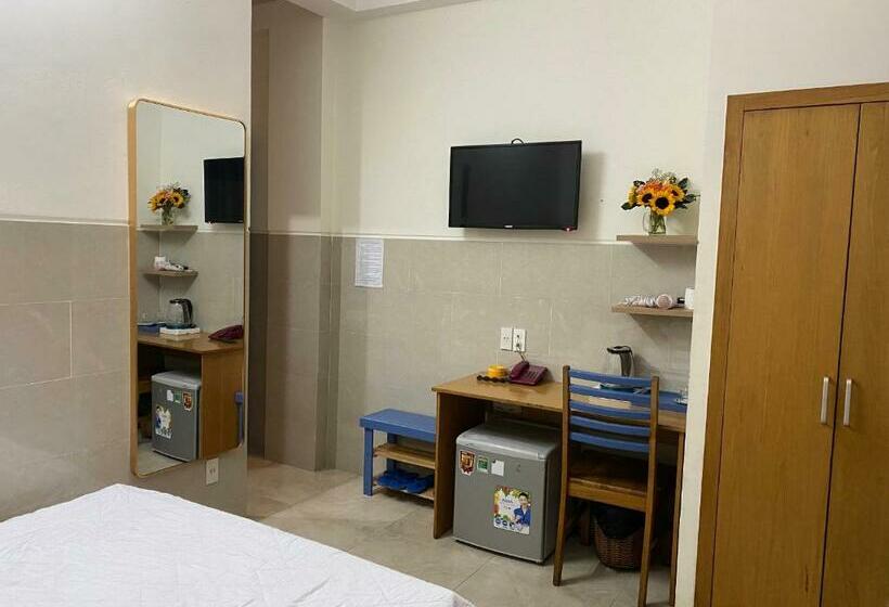 هتل Khách Sạn Lê Hoàng đạt