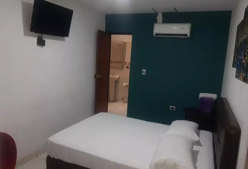 ホテル Montecarlo Suite