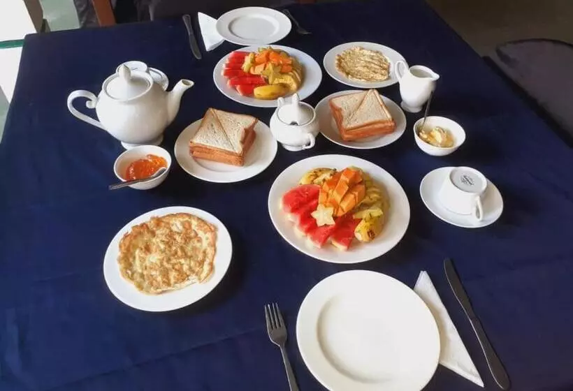 Hotelli New Isuru City