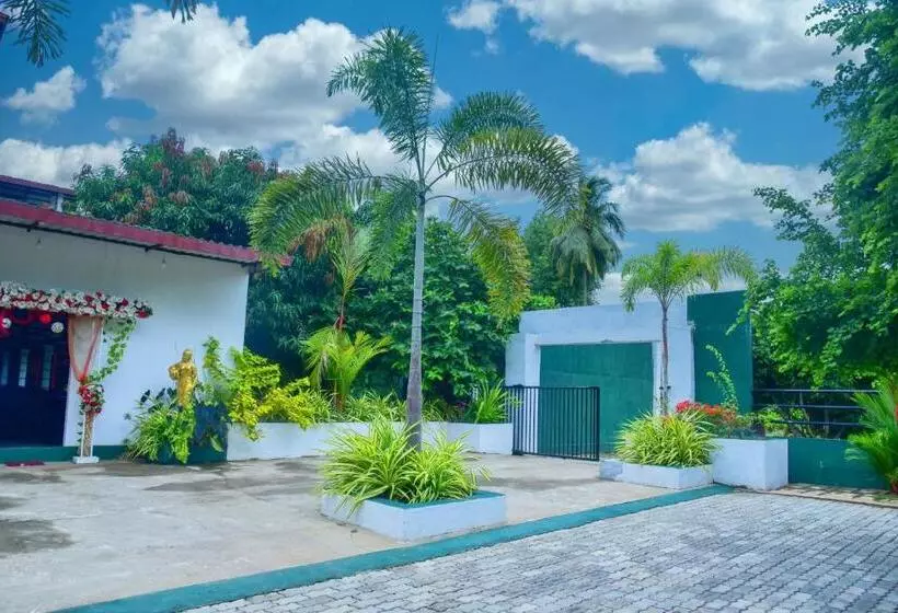 Hotelli New Isuru City