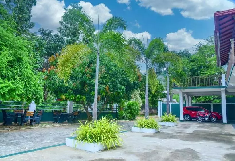 Hotelli New Isuru City