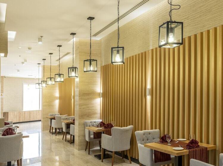 هتل Retaj Inn Al Wakrah