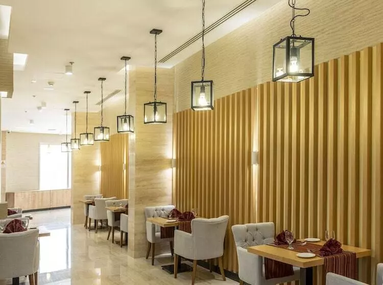 هتل Retaj Inn Al Wakrah