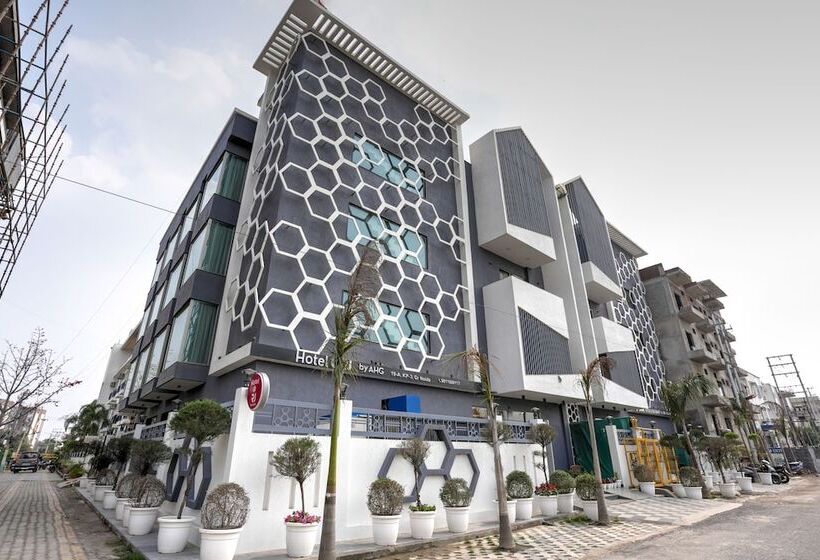 Hotel Rj Managed By Ahg