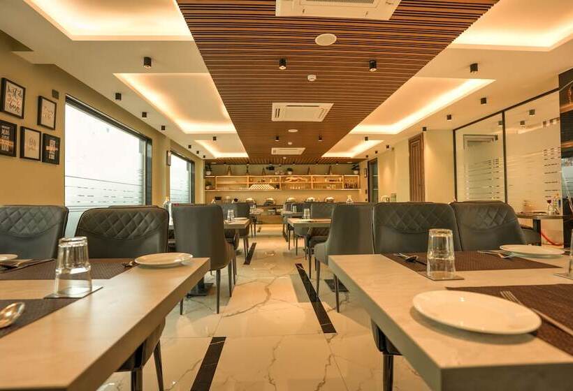 Hotel Rj Managed By Ahg