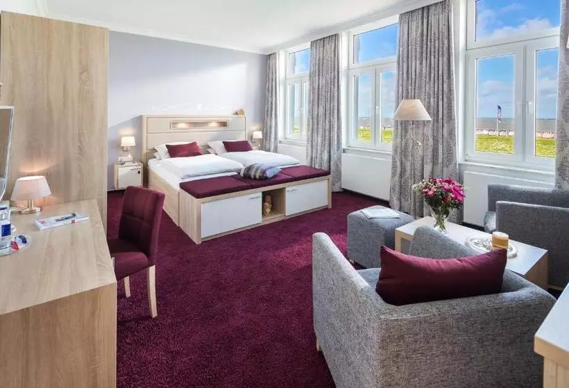 Hotelli Strandvilla An Der Kaiserwiese
