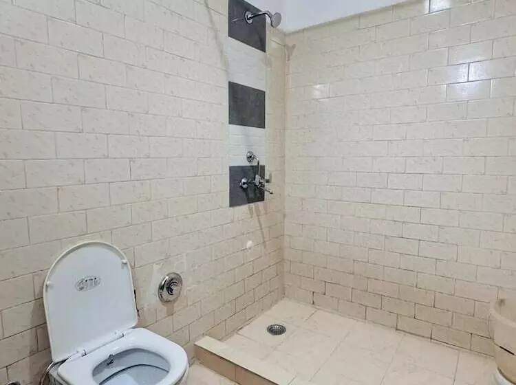 ホテル The Morni Resort