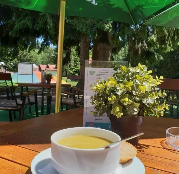 Majatalo Penzion U Skály