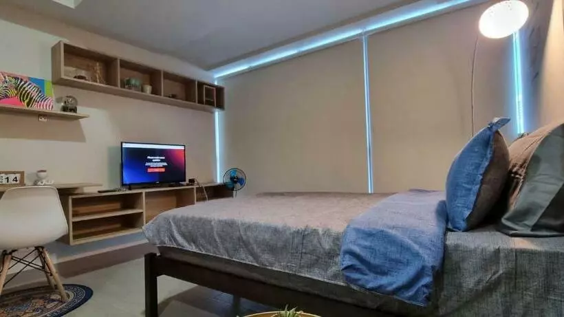 Uptown Parksuites 1