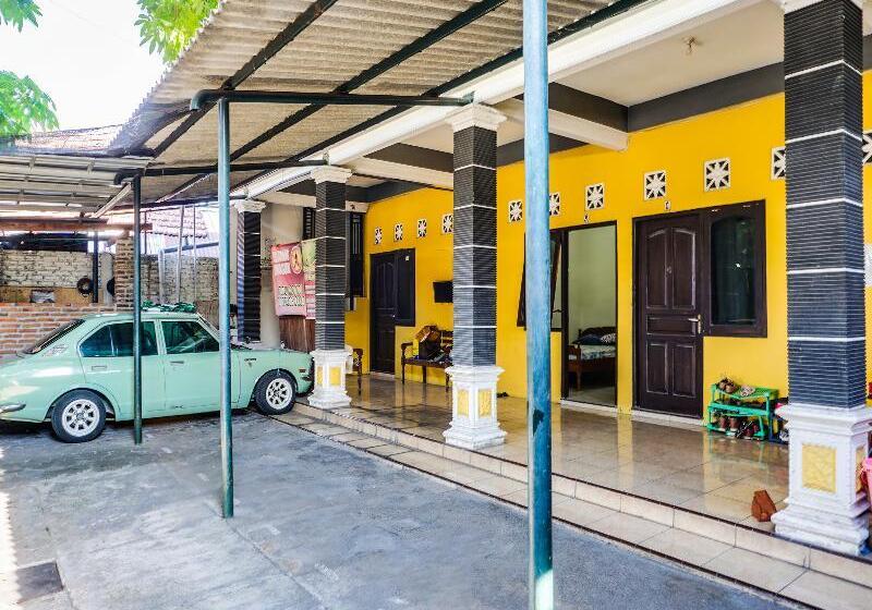 Hotel Spot On 91735 Griya Cendekia Syariah