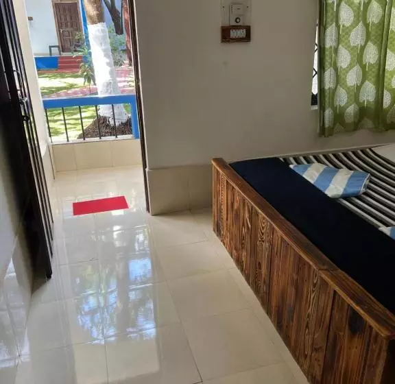 Majatalo Grand Royale Cottage Anjuna