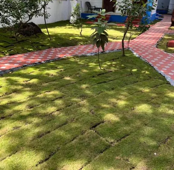 Majatalo Grand Royale Cottage Anjuna