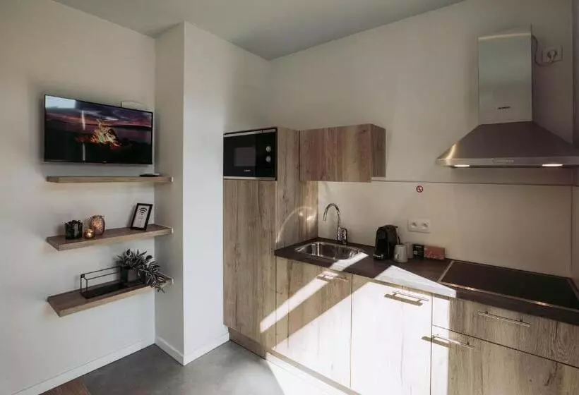 Hotelli City Housing Genk