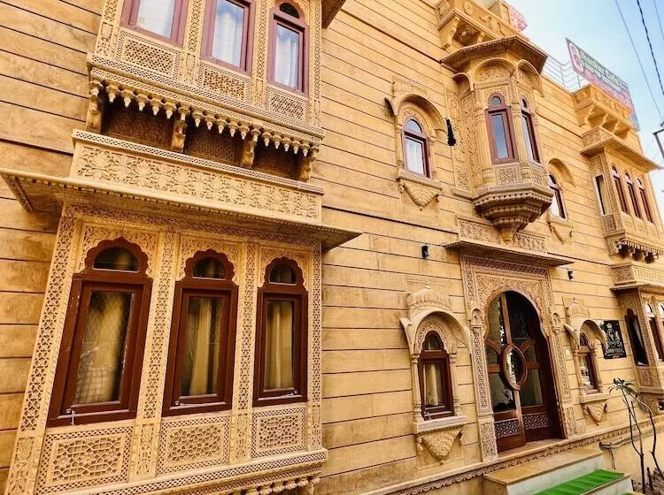 هتل Garh Villa