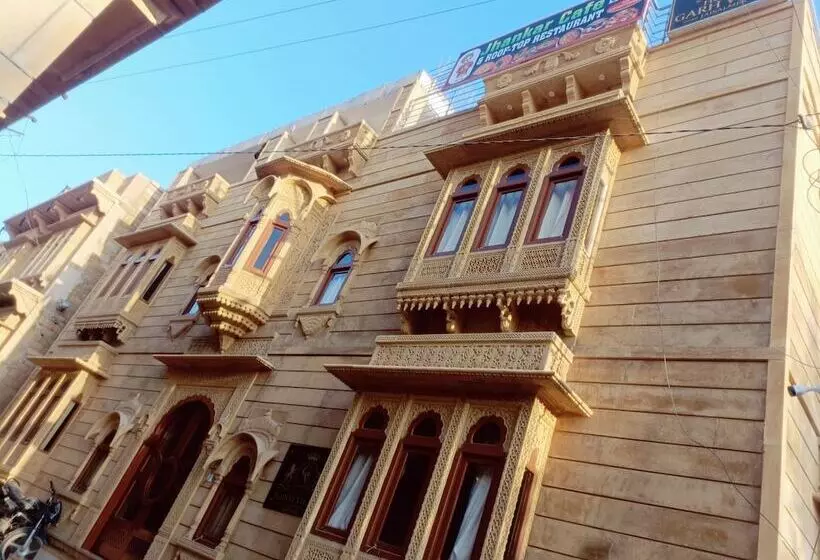 هتل Garh Villa