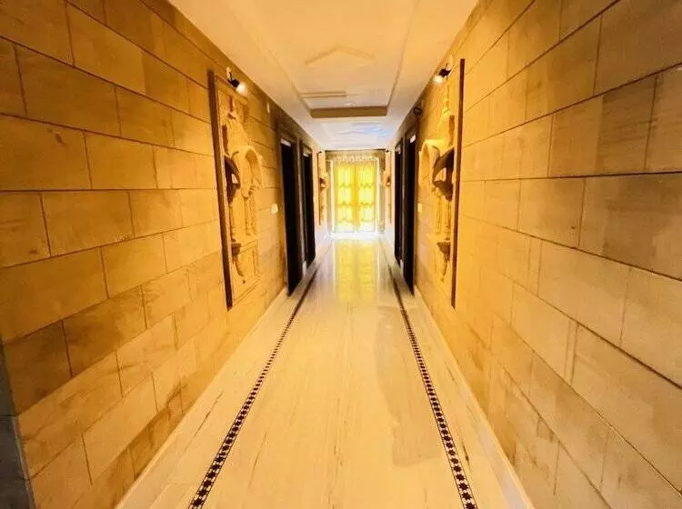 هتل Garh Villa