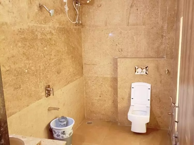 هتل Garh Villa