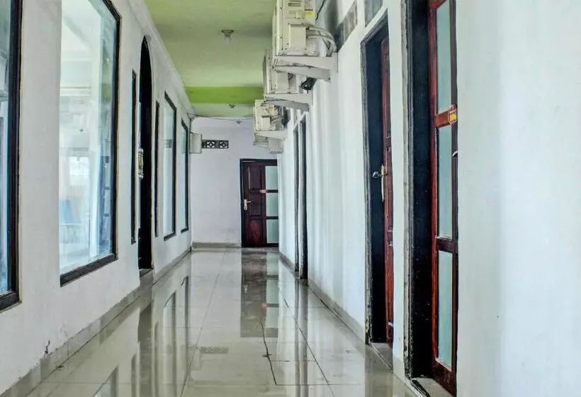 ホテル Oyo 91720  Yotowawa