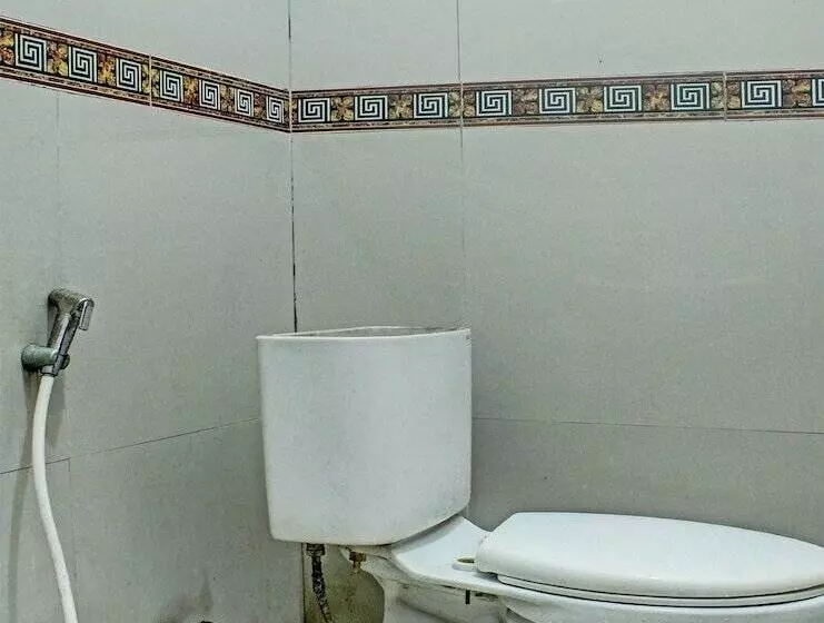 ホテル Oyo 91720  Yotowawa