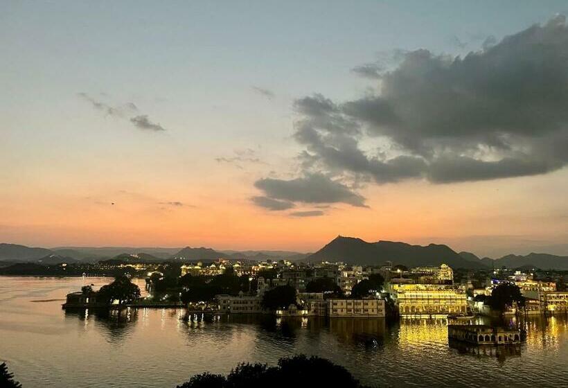 Hotel Shahpura Oladar Boutique