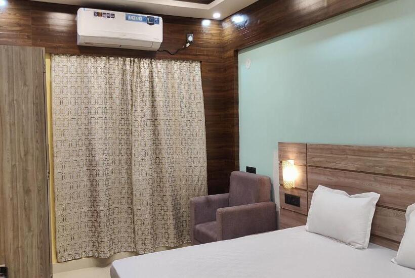 Staymaker Hotel Bhagwan   Only Indian Citizens Allowed