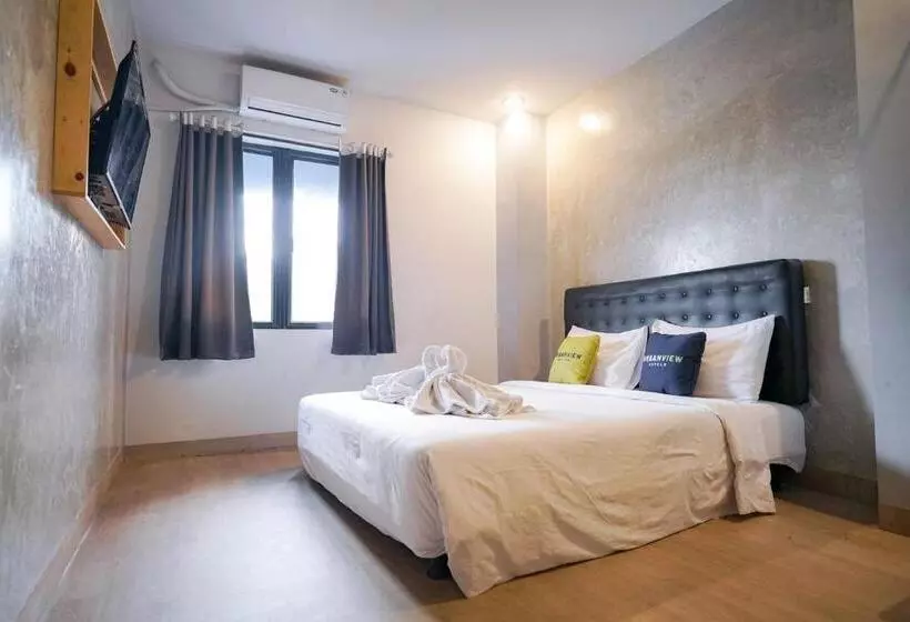 Urbanview Hotel Syariah De Umbrella Ciputat