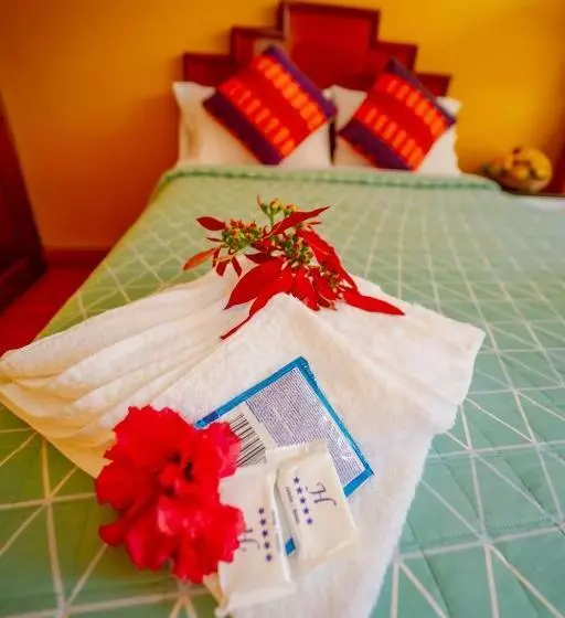 Hotelli Yacumama Santa Teresa