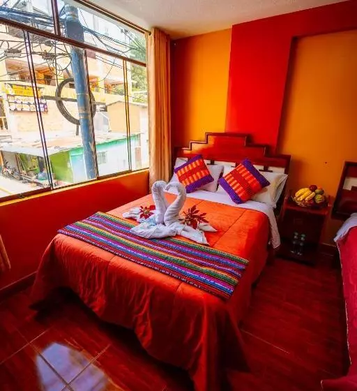 Hotelli Yacumama Santa Teresa