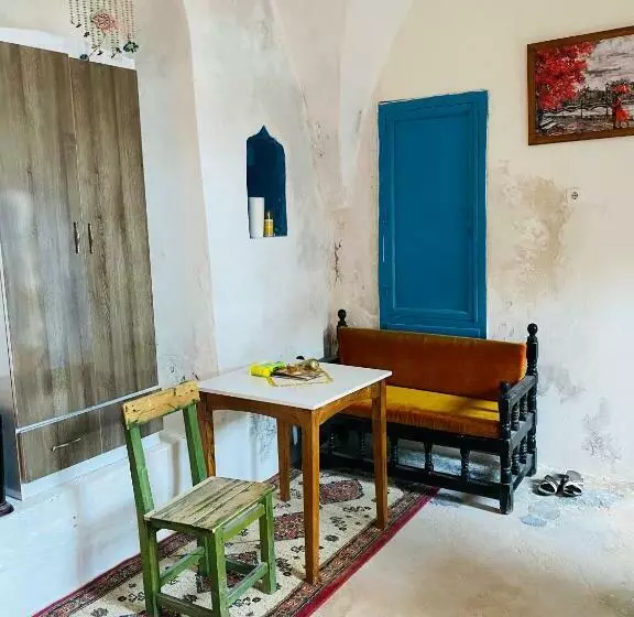 پانسیون Mali Nin Evi