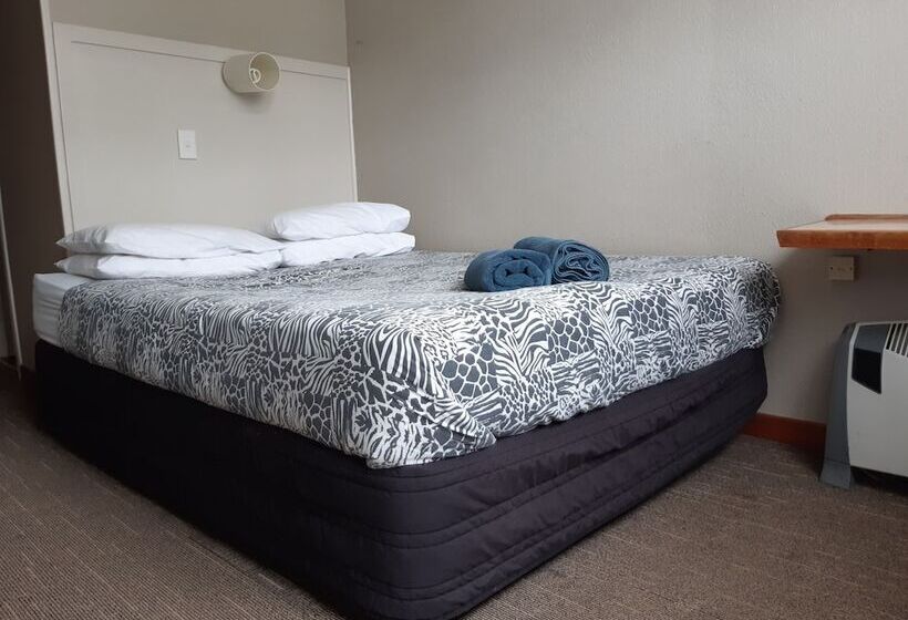 فندق صغير Ariki Backpackers