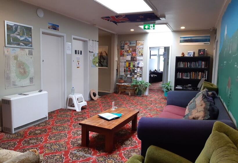 فندق صغير Ariki Backpackers