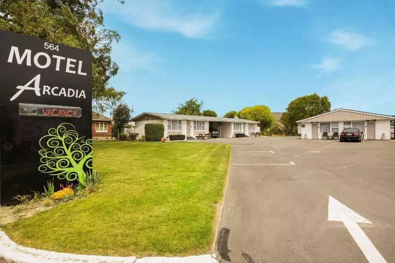 Arcadia Motel