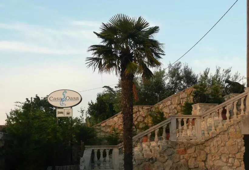 تختخواب و صبحانه Casa Oasa