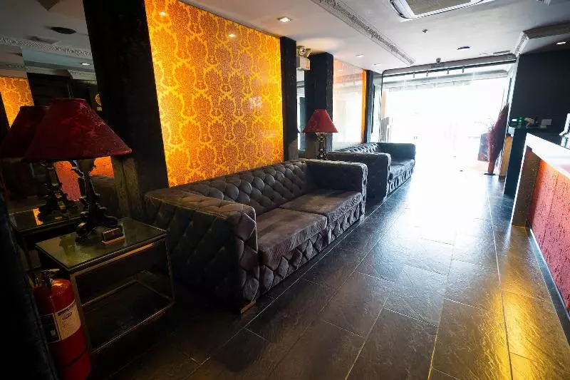 Fields Plaza Hotel By Abc