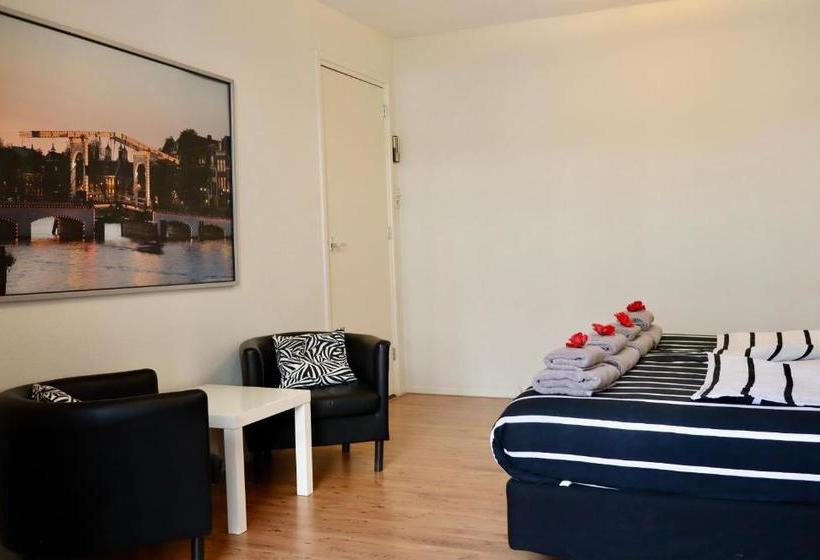 Frankendael Apartments