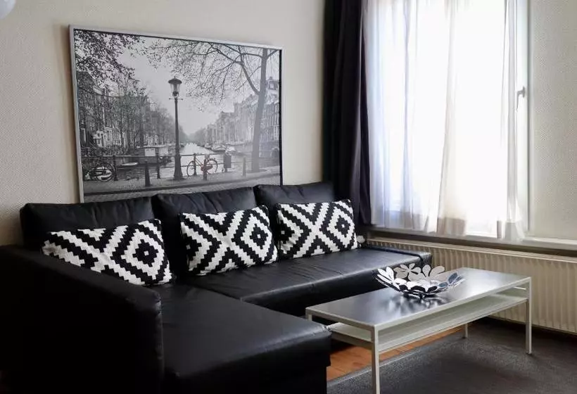 Frankendael Apartments